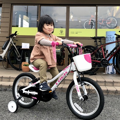 Precaliber16 Girl S 可愛い白い自転車嬉しいな 愛媛県西条市ロードバイク クロスバイク ウインズバイクス